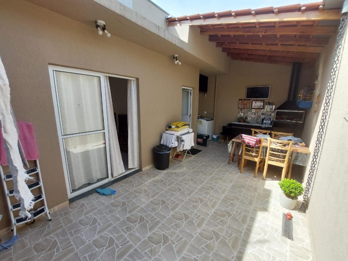 Casa à venda com 2 quartos, 1 banheiro, 2 vagas e 58m² no Aparecidinha, Sorocaba — foto principal